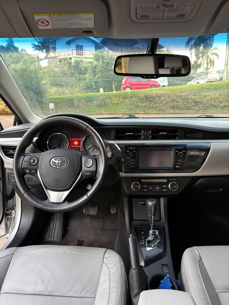 Toyota Corolla XEi 2.0 Flex 16V Aut.
